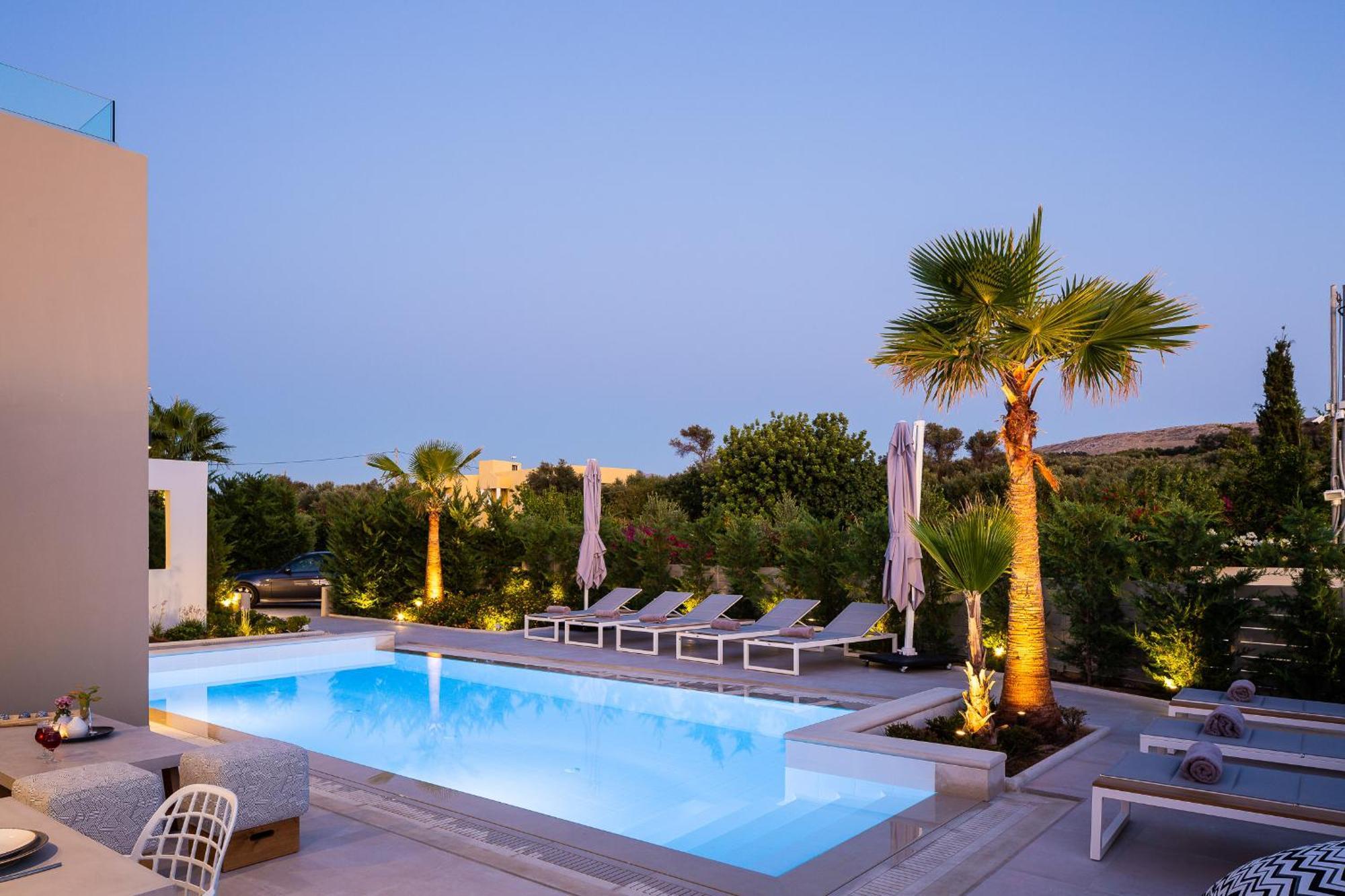 Vasilios Villa, With Pool, Gym & Close To Beach, By Thinkvilla Loutra 外观 照片