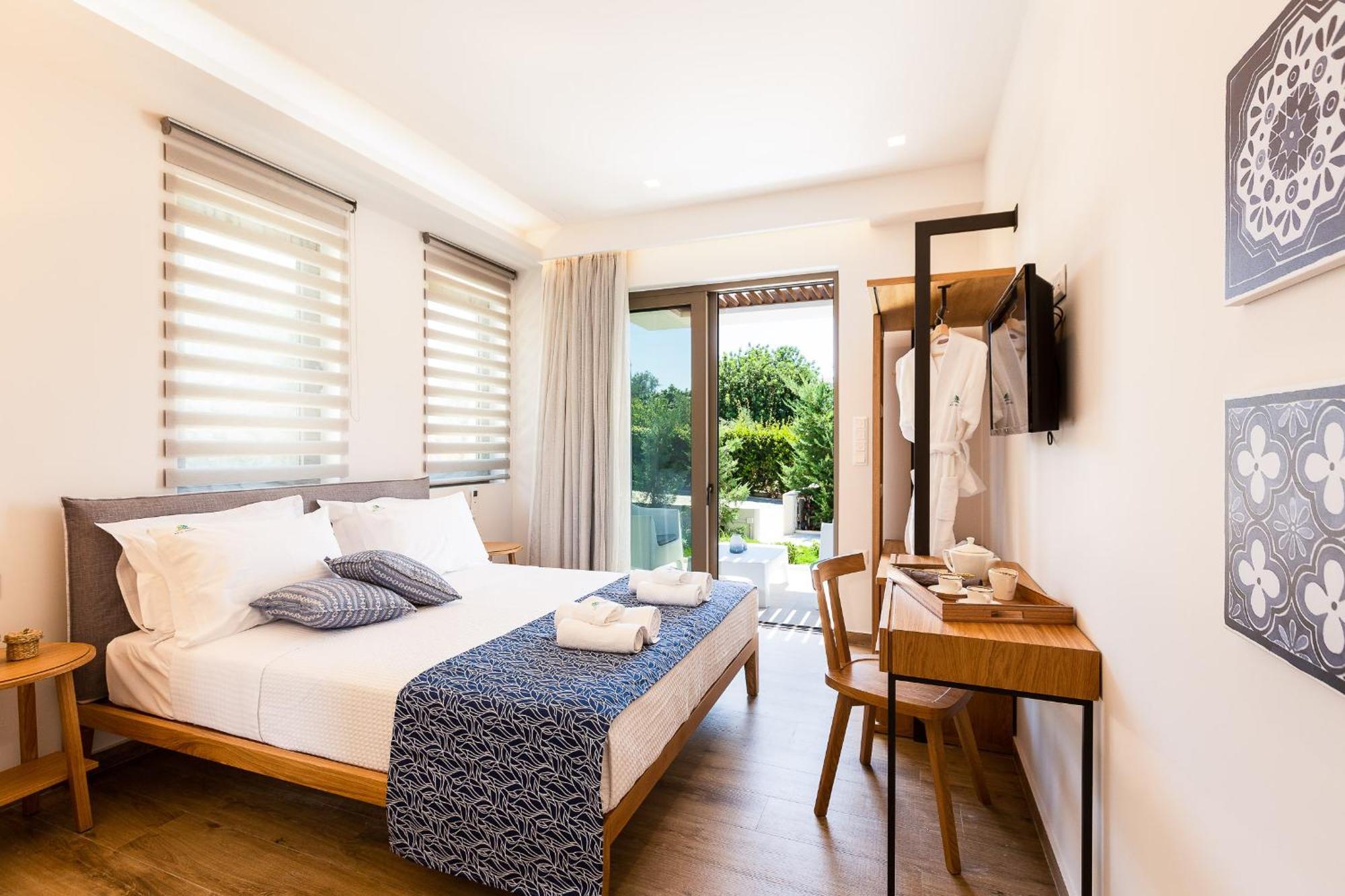 Vasilios Villa, With Pool, Gym & Close To Beach, By Thinkvilla Loutra 外观 照片